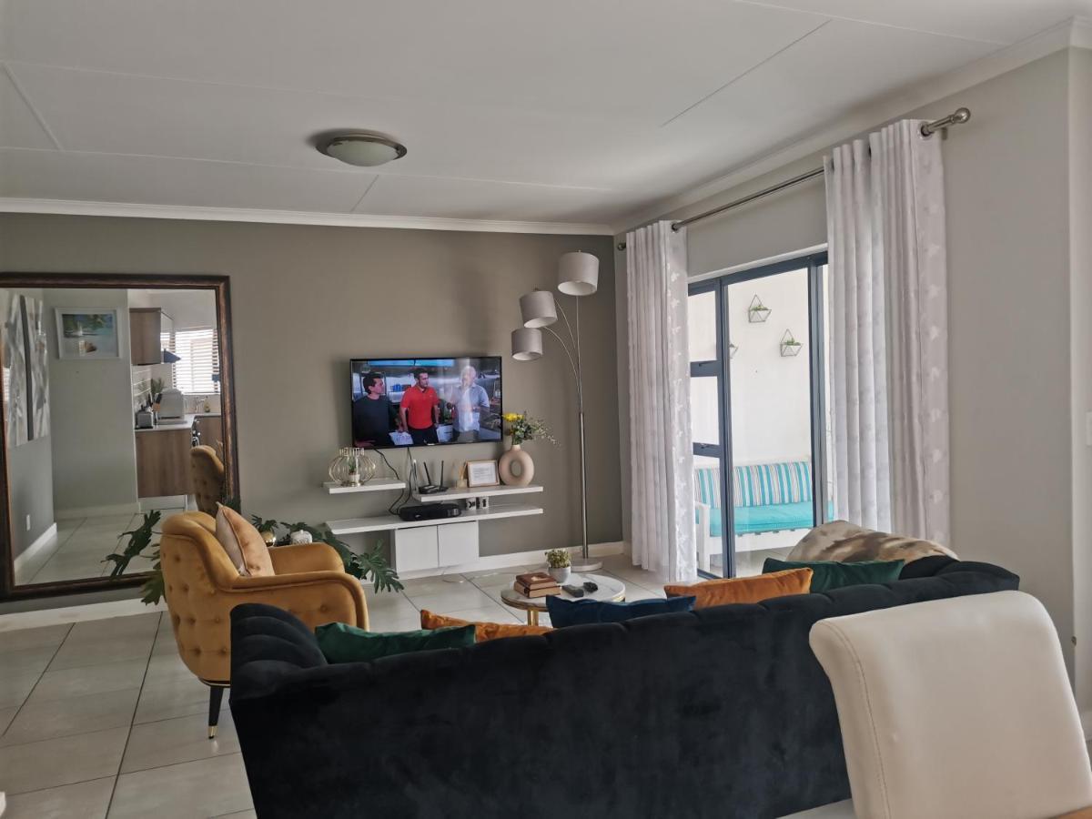 Апартаменты Penthouse 172 At The Blyde Crystal Lagoon Претория Экстерьер фото